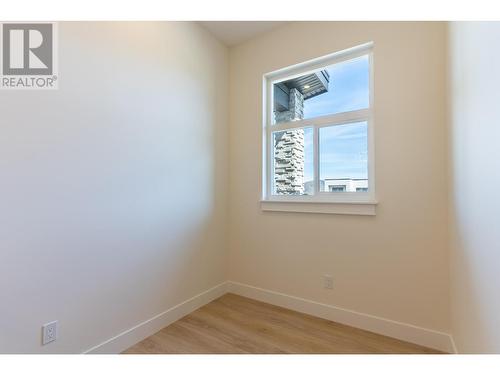 1055 Forden Place, Kamloops, BC - Indoor Photo Showing Other Room