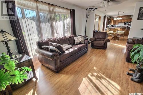 506 Laliberte Avenue, Beauval, SK - Indoor Photo Showing Living Room