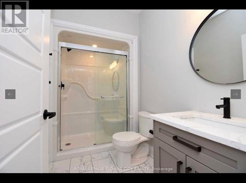 104 - 361 Quarter Town Line, Tillsonburg, ON - Indoor Photo Showing Bathroom