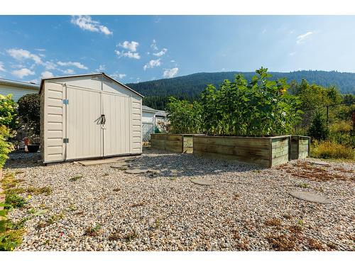 724 Devon Street Unit# 59, Creston, BC - Outdoor