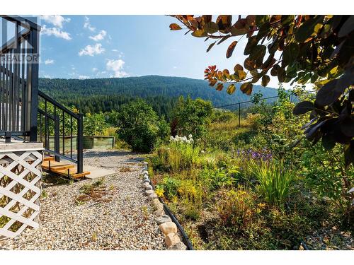 724 Devon Street Unit# 59, Creston, BC - Outdoor With View