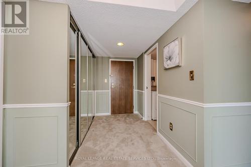 1705 - 2180 Marine Drive, Oakville (Bronte West), ON - Indoor Photo Showing Other Room