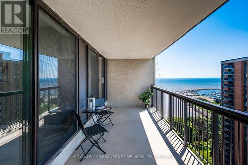 1705 - 2180 Marine Drive, Oakville (Bronte West), ON - Outdoor With Body Of Water With Balcony With Exterior