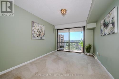 1705 - 2180 Marine Drive, Oakville (Bronte West), ON - Indoor Photo Showing Other Room