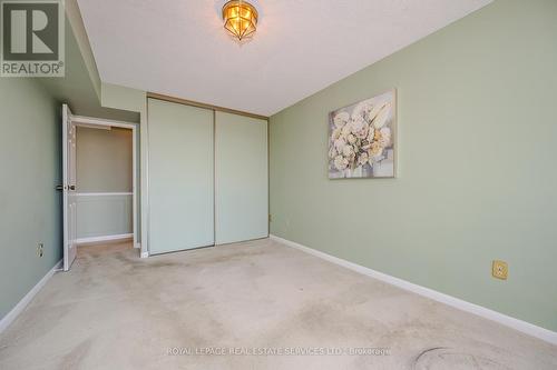 1705 - 2180 Marine Drive, Oakville (Bronte West), ON - Indoor Photo Showing Other Room