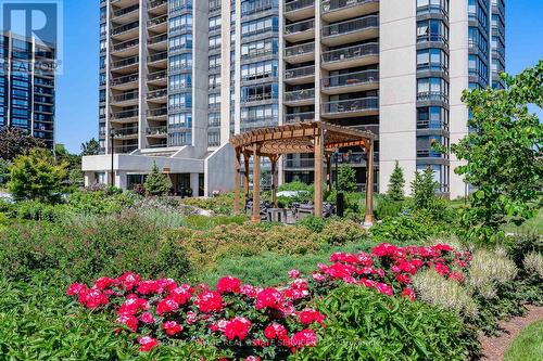 1705 - 2180 Marine Drive, Oakville (Bronte West), ON - Outdoor With Balcony With Facade