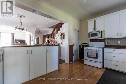 67 Beechwood Avenue, Hamilton (Gibson), ON - Indoor Photo Showing Kitchen