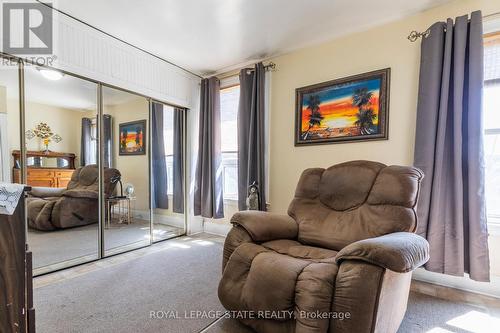 67 Beechwood Avenue, Hamilton (Gibson), ON - Indoor Photo Showing Living Room