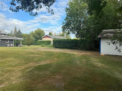 344 Empire Avenue, Virden, MB - Outdoor