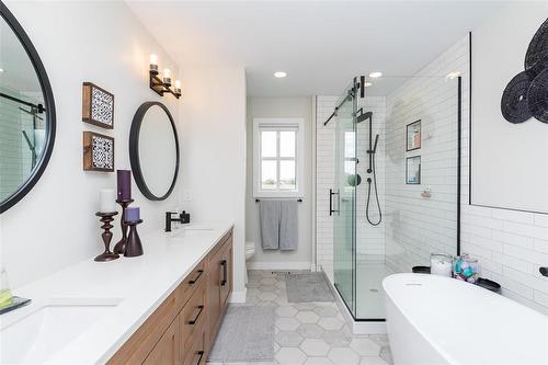 306 Duchek Drive, Ritchot Rm, MB - Indoor Photo Showing Bathroom