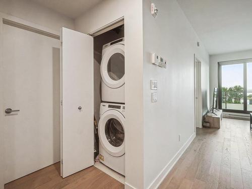 Salle de lavage - 520-201 Rue Jacques-Le Ber, Montréal (Verdun/Île-Des-Soeurs), QC - Indoor Photo Showing Laundry Room