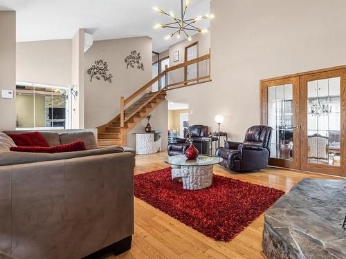 Living room - 382 Rue St-Aubin, Vaudreuil-Dorion, QC - Indoor Photo Showing Living Room