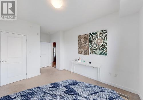 512 - 125 Shoreview Place, Hamilton (Stoney Creek), ON - Indoor Photo Showing Bedroom