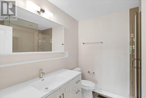 Upper - 385 Threshing Mill Boulevard, Oakville, ON - Indoor Photo Showing Bathroom