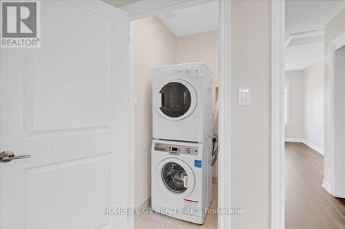 Upper - 385 Threshing Mill Boulevard, Oakville, ON - Indoor Photo Showing Laundry Room