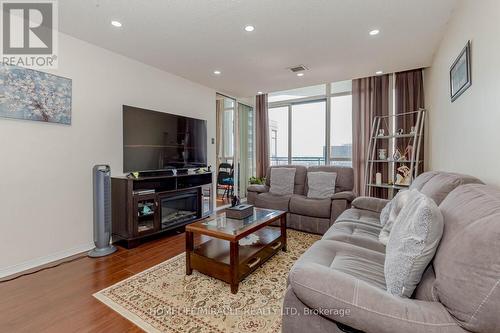 1508 - 4727 Sheppard Avenue E, Toronto (Agincourt South-Malvern West), ON - Indoor Photo Showing Living Room