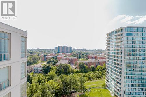 1508 - 4727 Sheppard Avenue E, Toronto (Agincourt South-Malvern West), ON - Outdoor With View