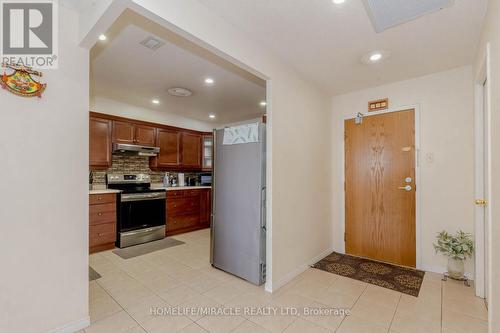 1508 - 4727 Sheppard Avenue E, Toronto (Agincourt South-Malvern West), ON - Indoor Photo Showing Kitchen