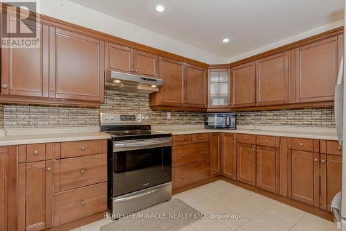 1508 - 4727 Sheppard Avenue E, Toronto (Agincourt South-Malvern West), ON - Indoor Photo Showing Kitchen