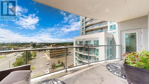 909 - 2152 Lawrence Avenue E, Toronto (Wexford-Maryvale), ON - Outdoor With Balcony