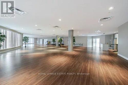 909 - 2152 Lawrence Avenue E, Toronto (Wexford-Maryvale), ON - Indoor