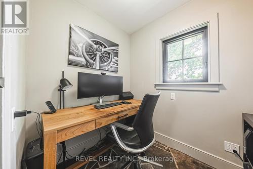 7399 Bell School Line, Milton (Nelson), ON - Indoor Photo Showing Office