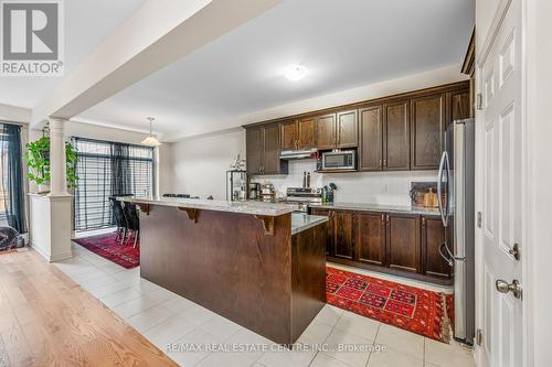 73 Donald Stewart Road, Brampton (Northwest Brampton), ON - Indoor Photo Showing Kitchen With Upgraded Kitchen