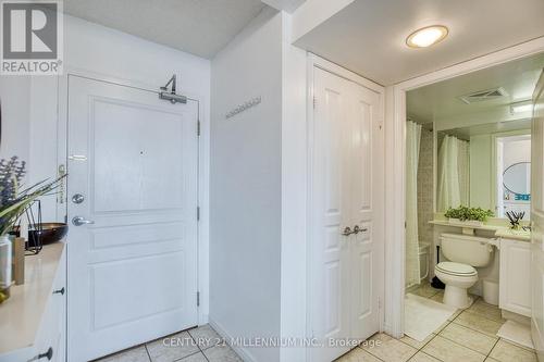 503 - 300 Ray Lawson Boulevard S, Brampton, ON - Indoor Photo Showing Bathroom