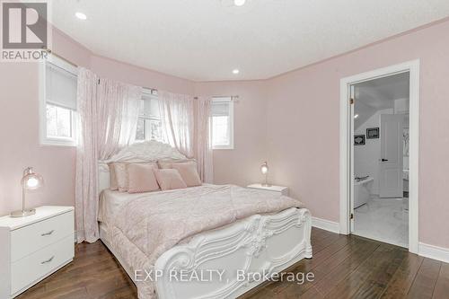 4 Champion Court, Brampton (Credit Valley), ON - Indoor Photo Showing Bedroom