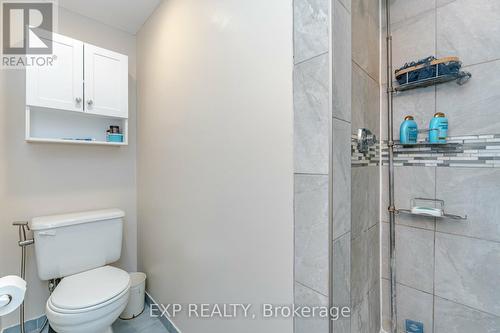 401 - 1 Hickory Tree Road, Toronto (Weston), ON - Indoor Photo Showing Bathroom