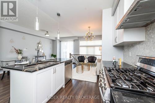 101 Abigail Crescent, Caledon (Caledon East), ON - Indoor Photo Showing Kitchen With Upgraded Kitchen