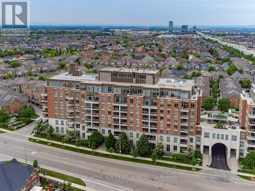 504 - 2470 Prince Michael Drive, Oakville (Iroquois Ridge North), ON - Outdoor