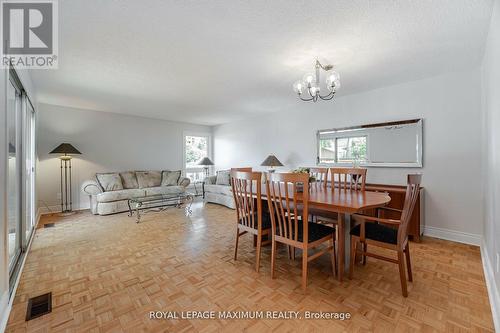 8 Giles Court, Toronto (Mount Olive-Silverstone-Jamestown), ON - Indoor