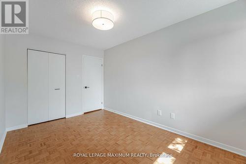 8 Giles Court, Toronto (Mount Olive-Silverstone-Jamestown), ON - Indoor Photo Showing Other Room