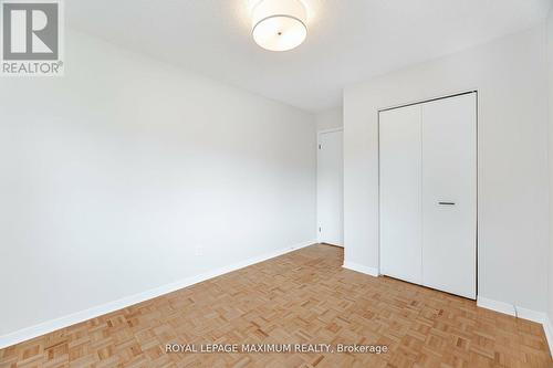 8 Giles Court, Toronto (Mount Olive-Silverstone-Jamestown), ON - Indoor Photo Showing Other Room