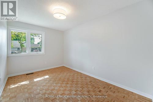 8 Giles Court, Toronto (Mount Olive-Silverstone-Jamestown), ON - Indoor Photo Showing Other Room