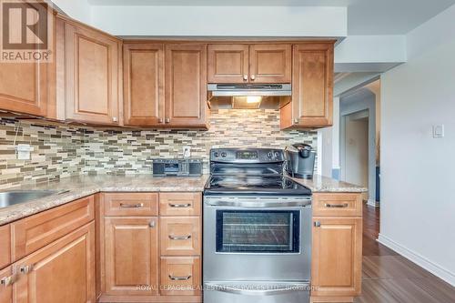 138 - 1055 Shawnmarr Road, Mississauga (Port Credit), ON - Indoor Photo Showing Kitchen