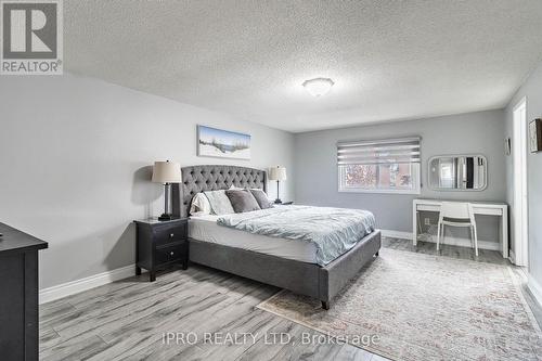 29 Cheviot Crescent, Brampton (Heart Lake East), ON - Indoor Photo Showing Bedroom