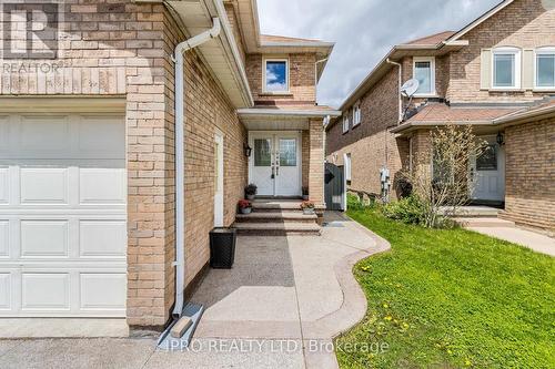 29 Cheviot Crescent, Brampton (Heart Lake East), ON - Outdoor