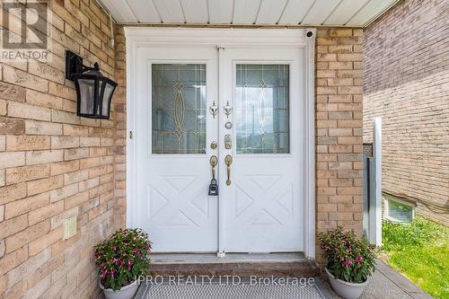 29 Cheviot Crescent, Brampton (Heart Lake East), ON - Outdoor With Exterior