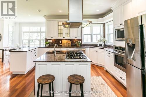 1231 Martins Boulevard, Brampton (Bram West), ON - Indoor Photo Showing Kitchen With Upgraded Kitchen