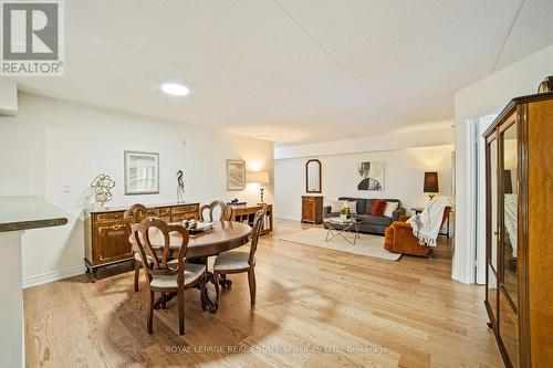 210 - 1460 Bishops Gate, Oakville (Glen Abbey), ON - Indoor Photo Showing Dining Room