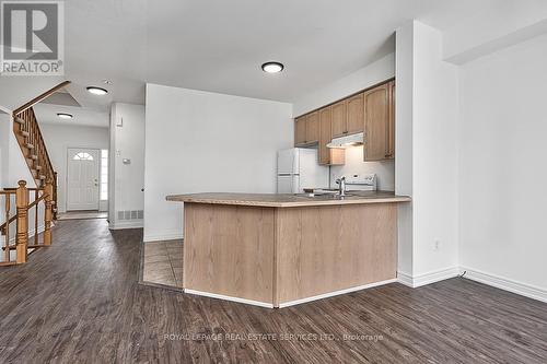 5304 Scotia Street, Burlington, ON - Indoor Photo Showing Kitchen