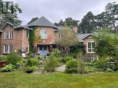 9 Country Court E, Richmond Hill (Oak Ridges), ON - Outdoor