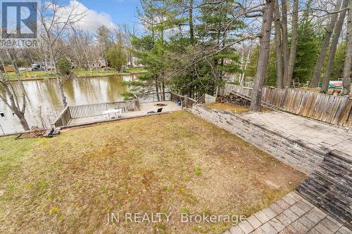 322 Oxbow Park Drive, Wasaga Beach, ON - Outdoor With Deck Patio Veranda