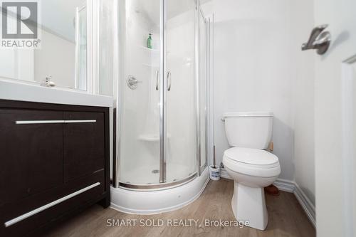 10 - 252 Penetanguishene Road, Barrie (Georgian Drive), ON - Indoor Photo Showing Bathroom