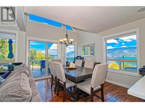 6985 Barcelona Drive Unit# 24, Kelowna, BC - Indoor Photo Showing Dining Room