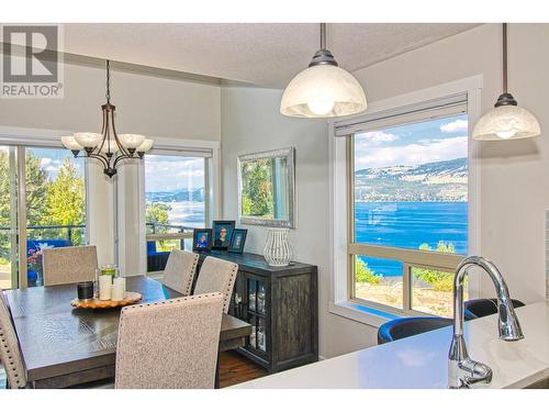 6985 Barcelona Drive Unit# 24, Kelowna, BC - Indoor Photo Showing Dining Room