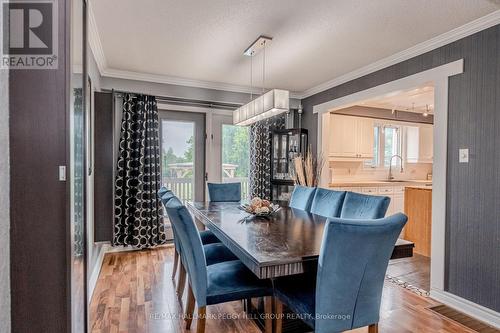 1923 10Th Line, Innisfil, ON - Indoor Photo Showing Dining Room