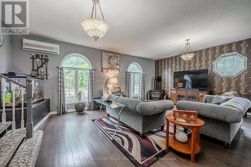 1923 10Th Line, Innisfil, ON - Indoor Photo Showing Living Room With Fireplace